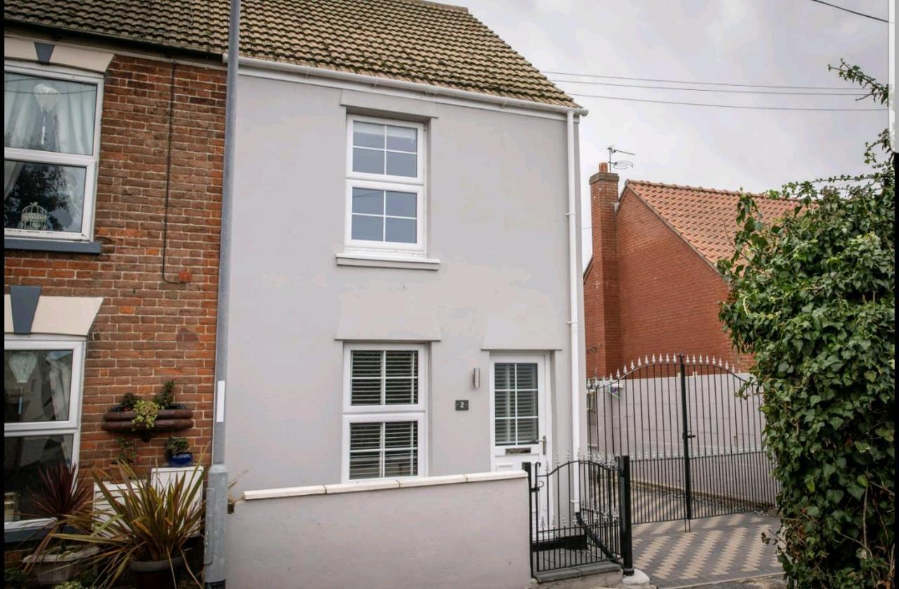Caister Cottage, Beach 1 Minute Walk Away Екстериор снимка