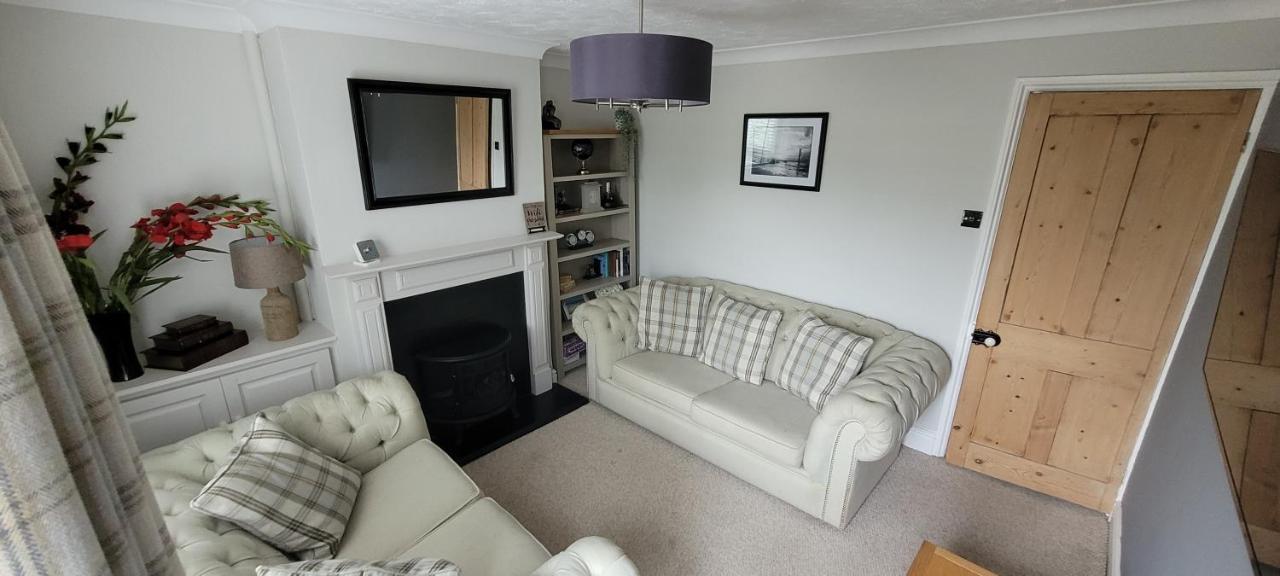 Caister Cottage, Beach 1 Minute Walk Away Екстериор снимка