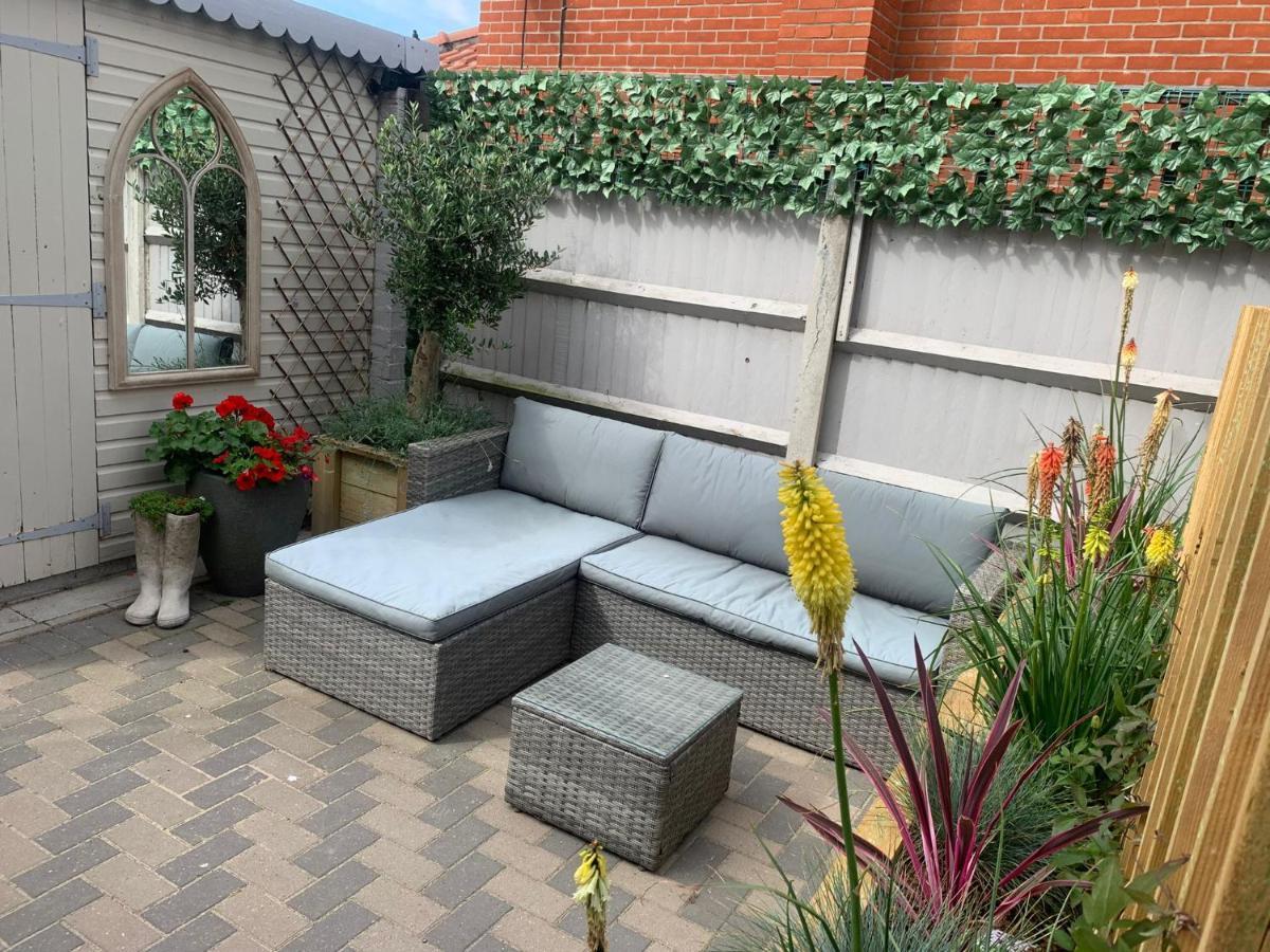 Caister Cottage, Beach 1 Minute Walk Away Екстериор снимка